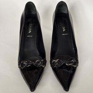 Vintage Prada Women's Black Leather Kitten Heels with Bow and Chain